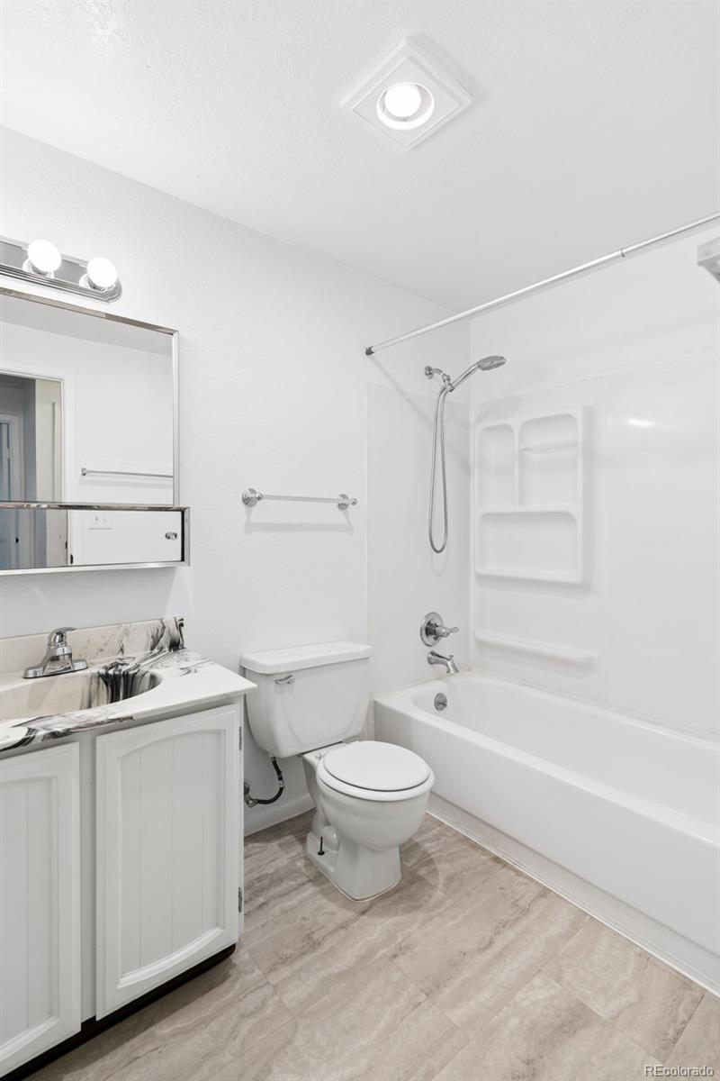 MLS Image #7 for 1073 w 112th avenue,denver, Colorado