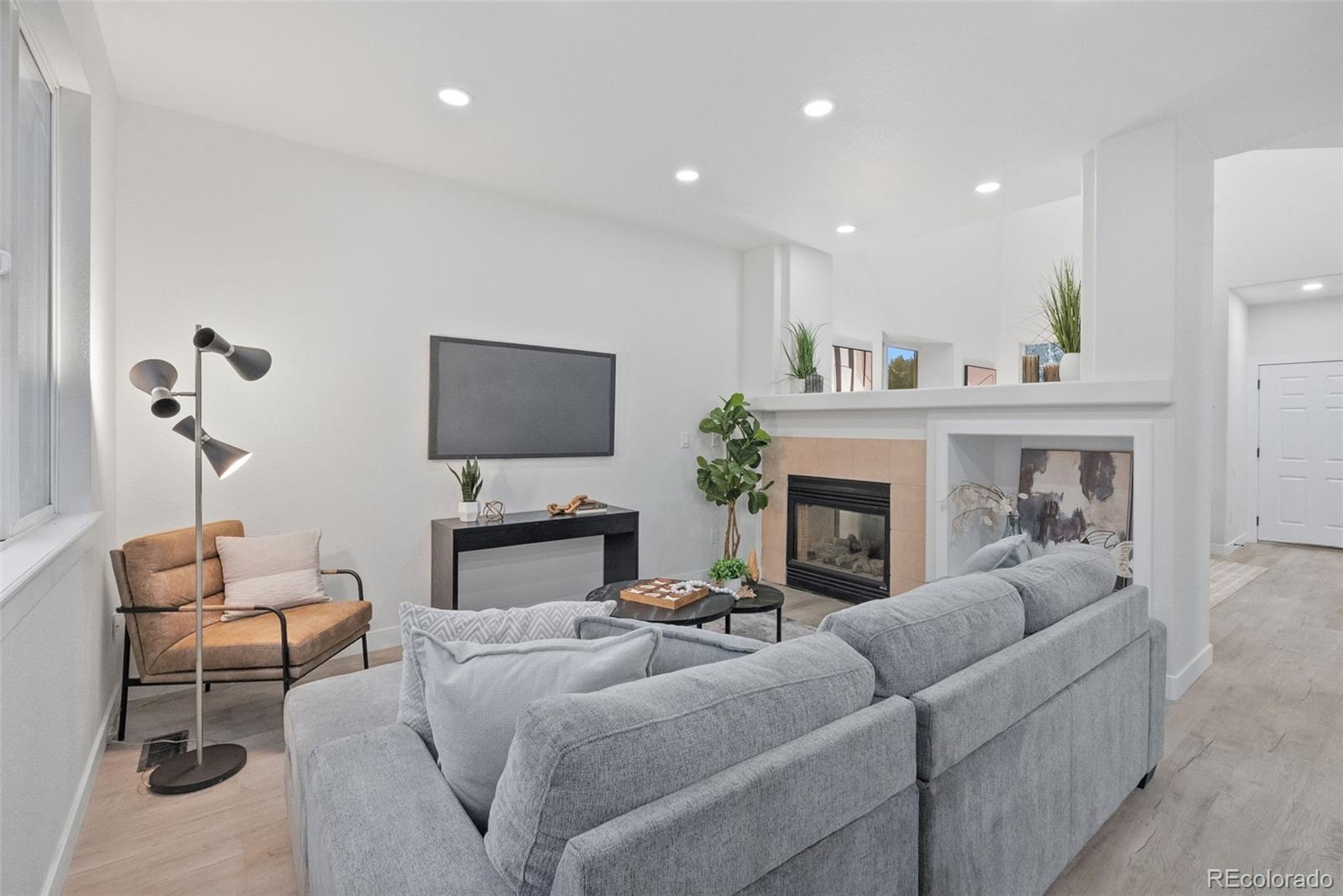 MLS Image #4 for 6188  twilight avenue,firestone, Colorado