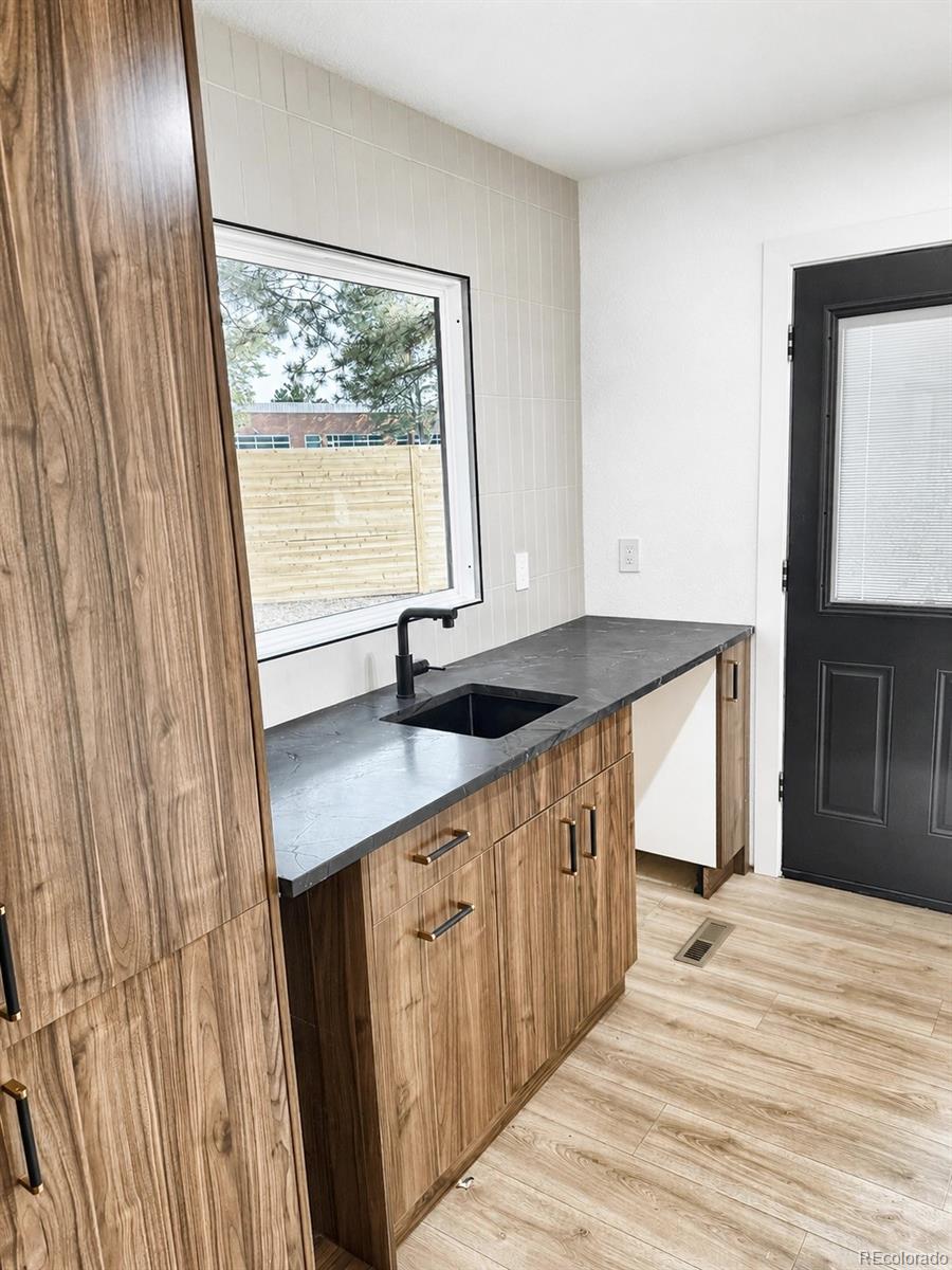 MLS Image #7 for 3210  arbutus street,golden, Colorado