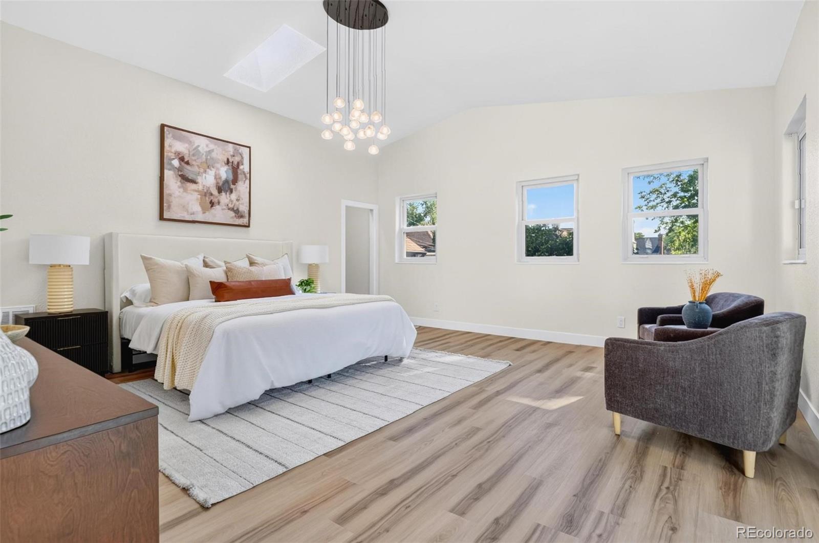 MLS Image #13 for 2260  leyden street,denver, Colorado