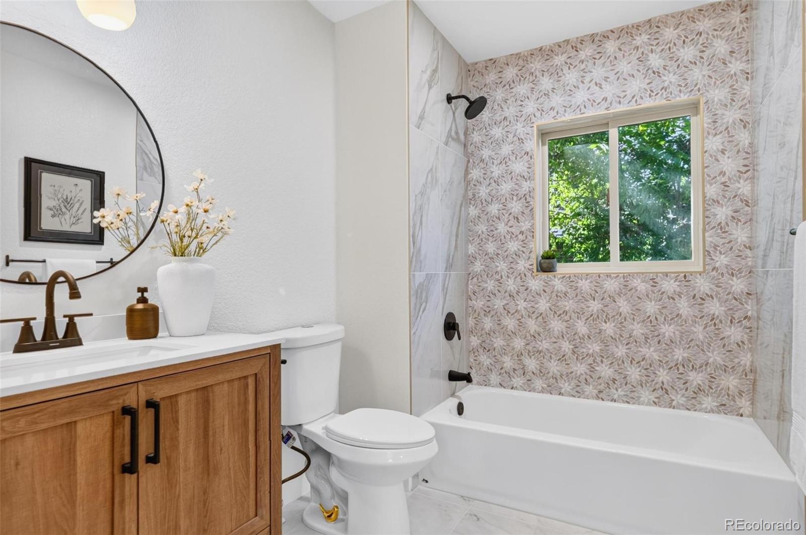 MLS Image #20 for 2260  leyden street,denver, Colorado