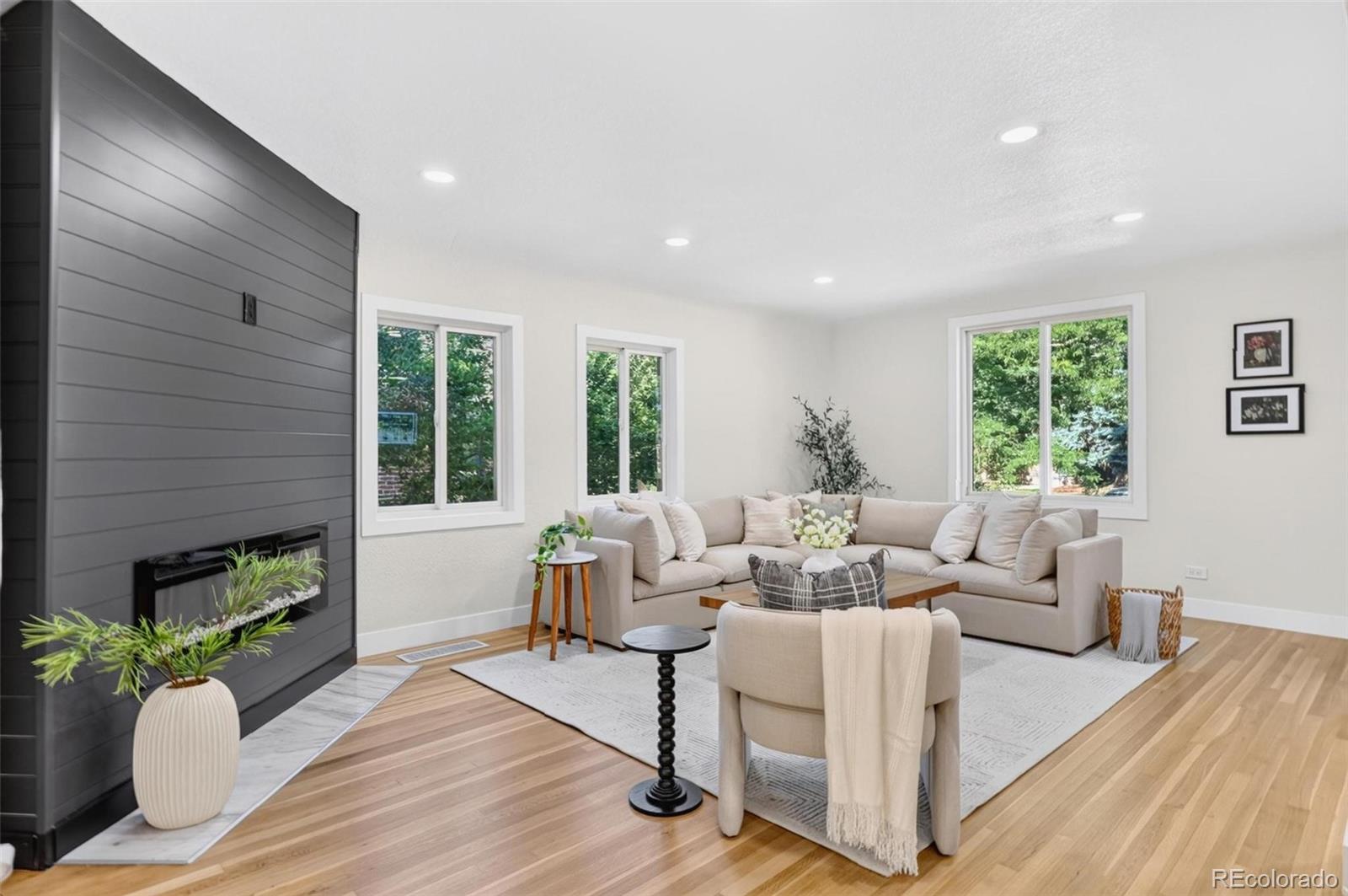 MLS Image #4 for 2260  leyden street,denver, Colorado