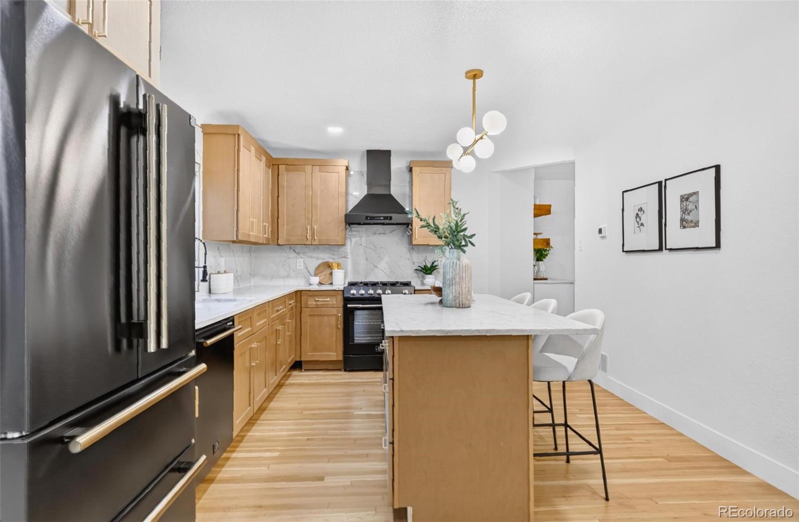 MLS Image #9 for 2260  leyden street,denver, Colorado
