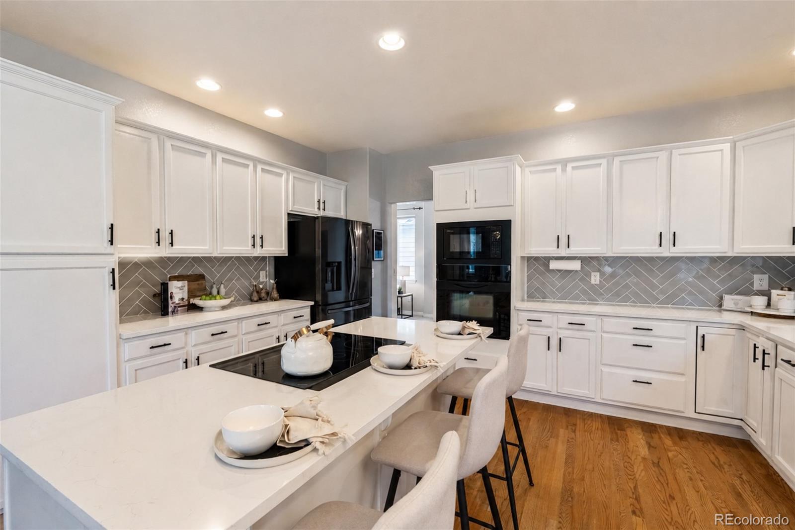 MLS Image #12 for 8479 s newcombe street,littleton, Colorado
