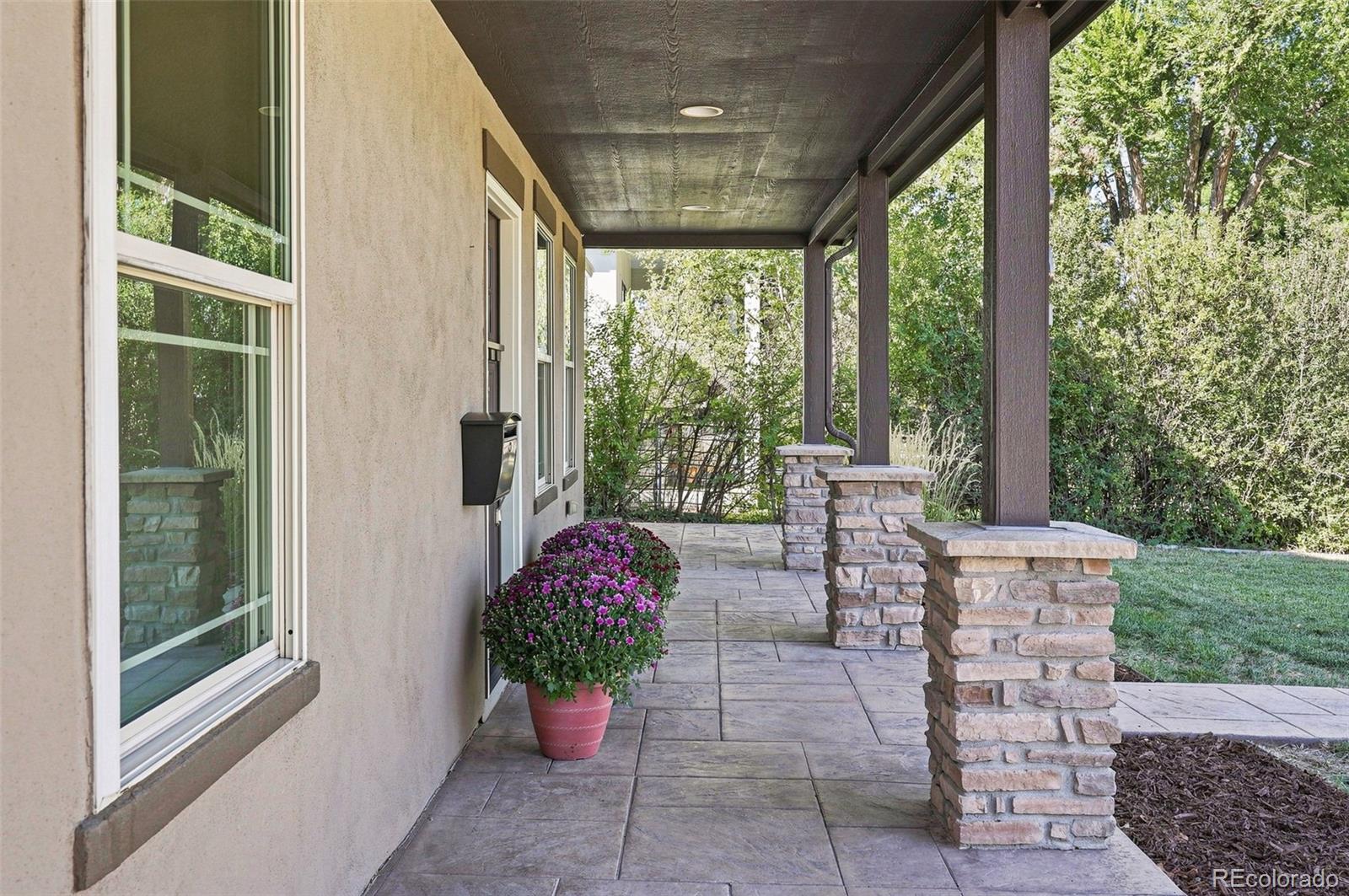 MLS Image #1 for 965  krameria street,denver, Colorado