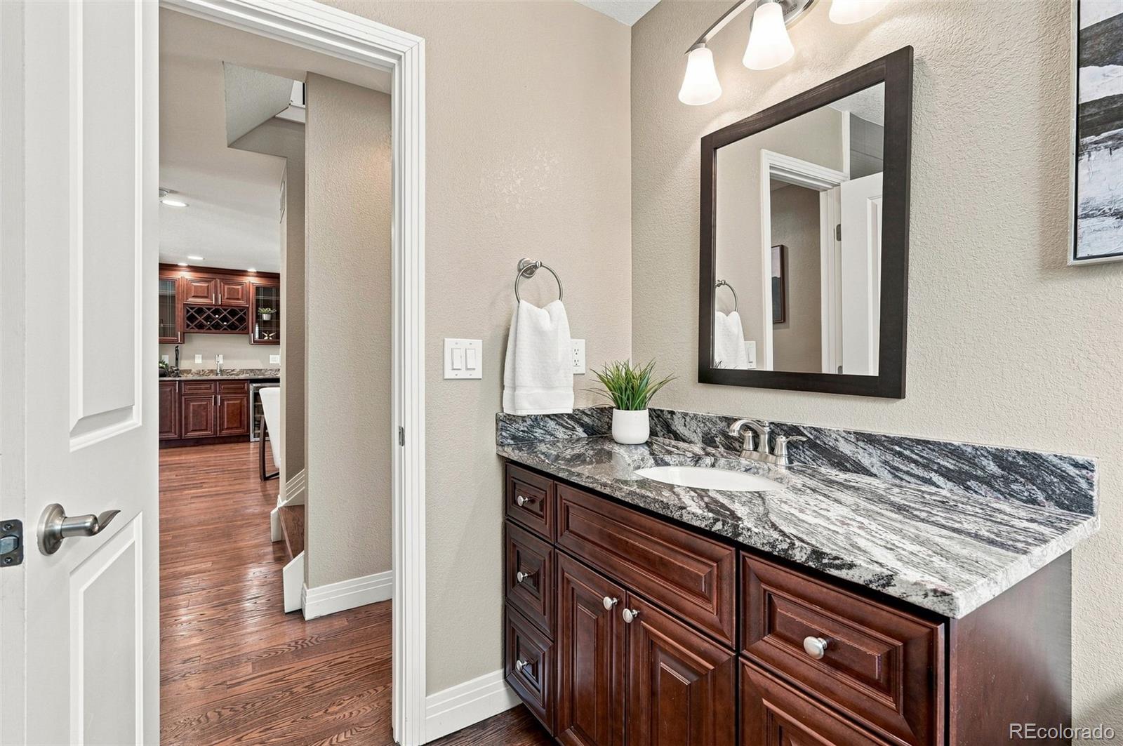 MLS Image #20 for 965  krameria street,denver, Colorado