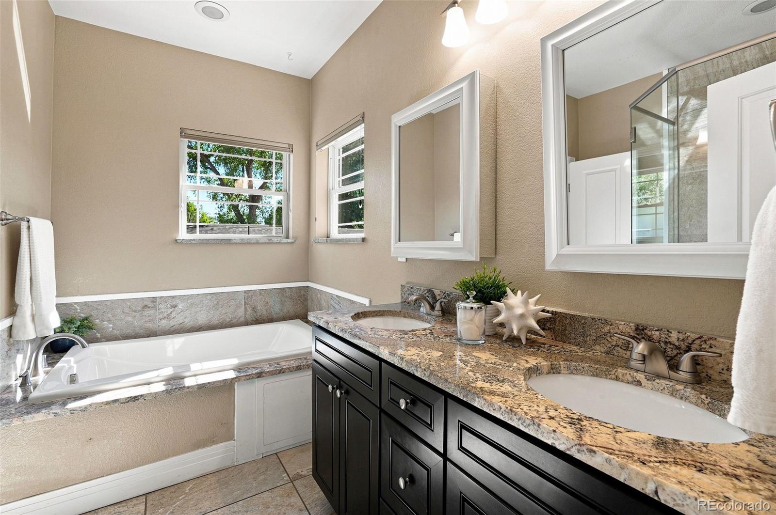 MLS Image #27 for 965  krameria street,denver, Colorado