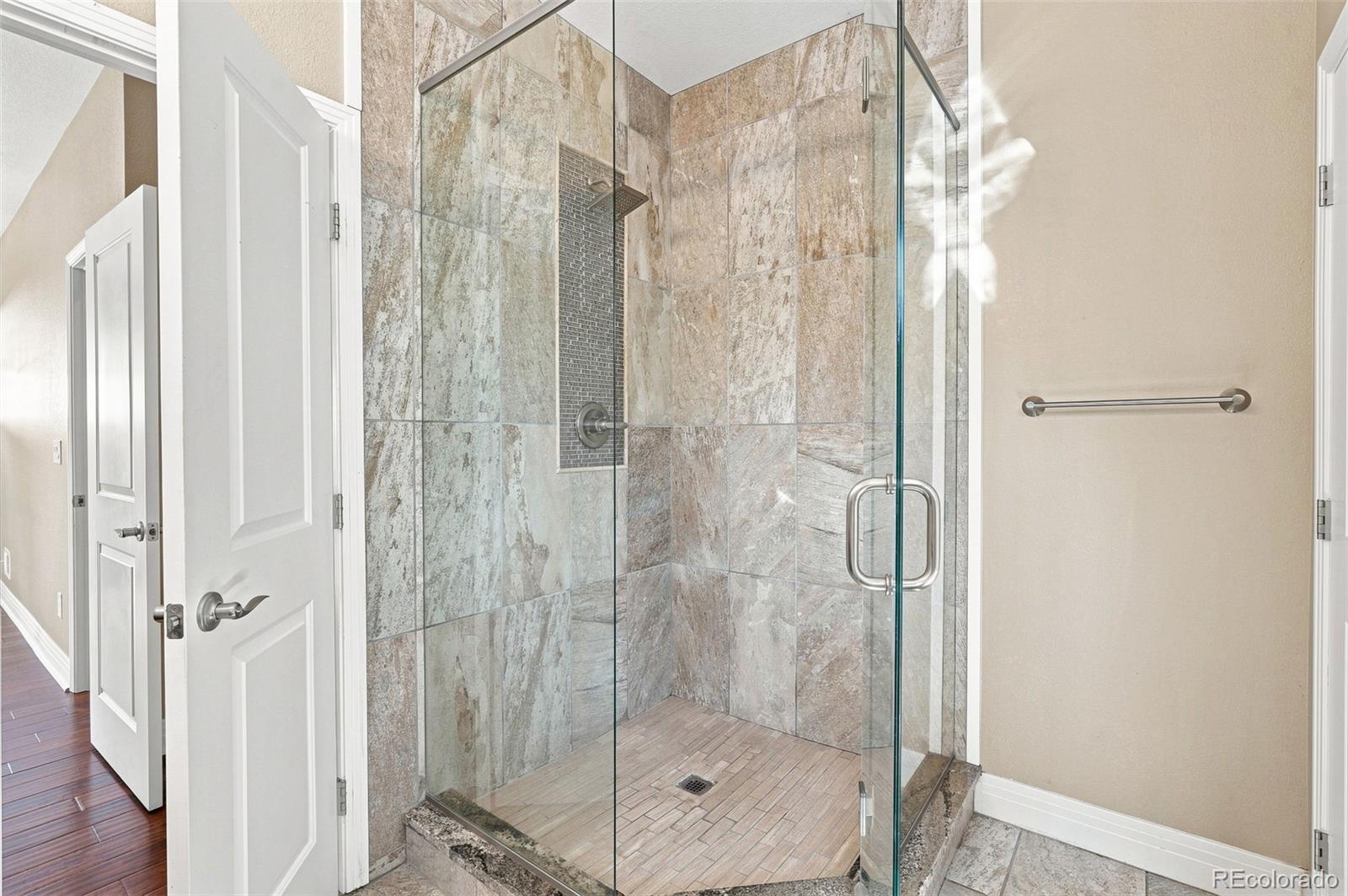 MLS Image #30 for 965  krameria street,denver, Colorado