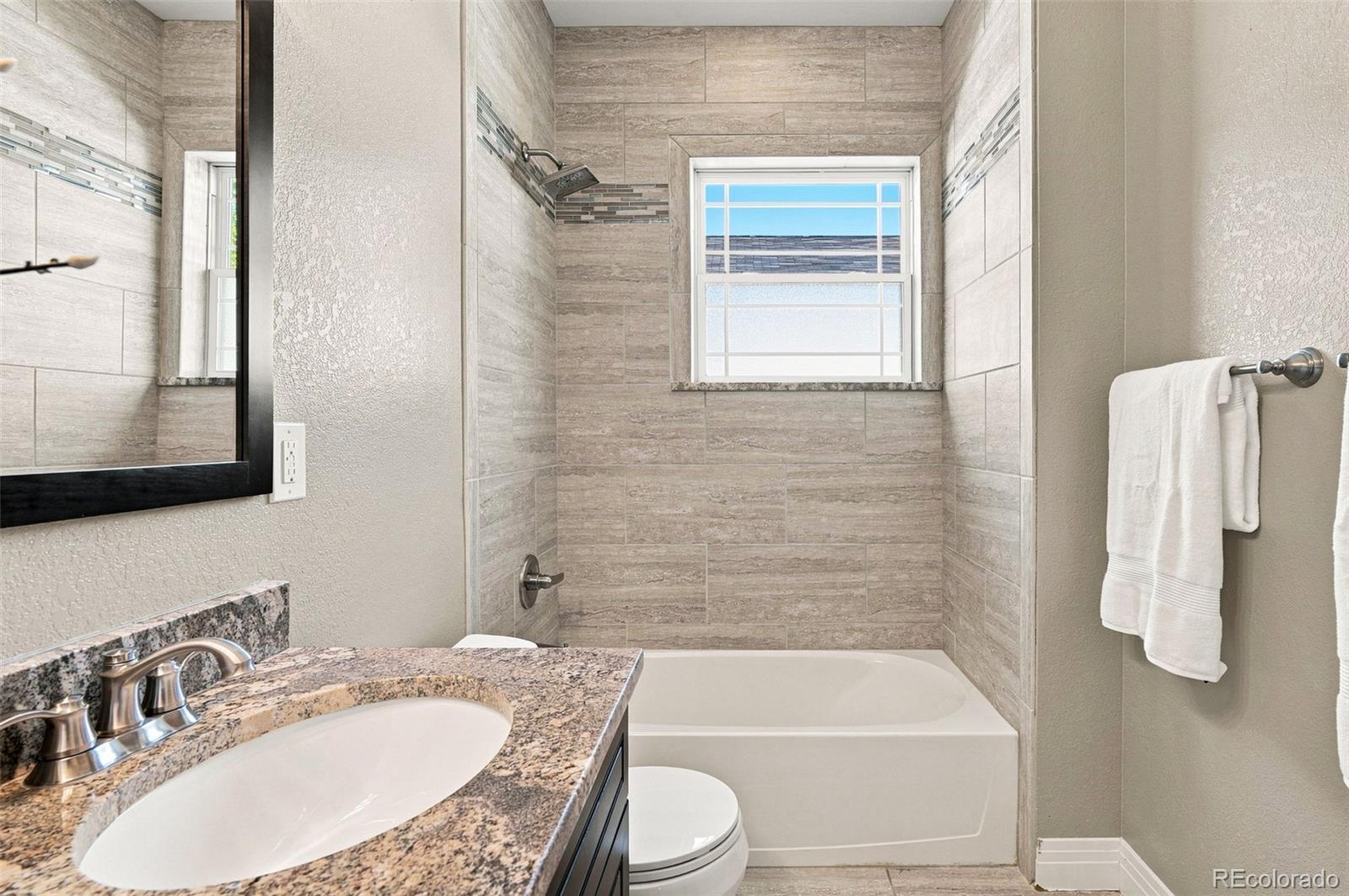 MLS Image #38 for 965  krameria street,denver, Colorado