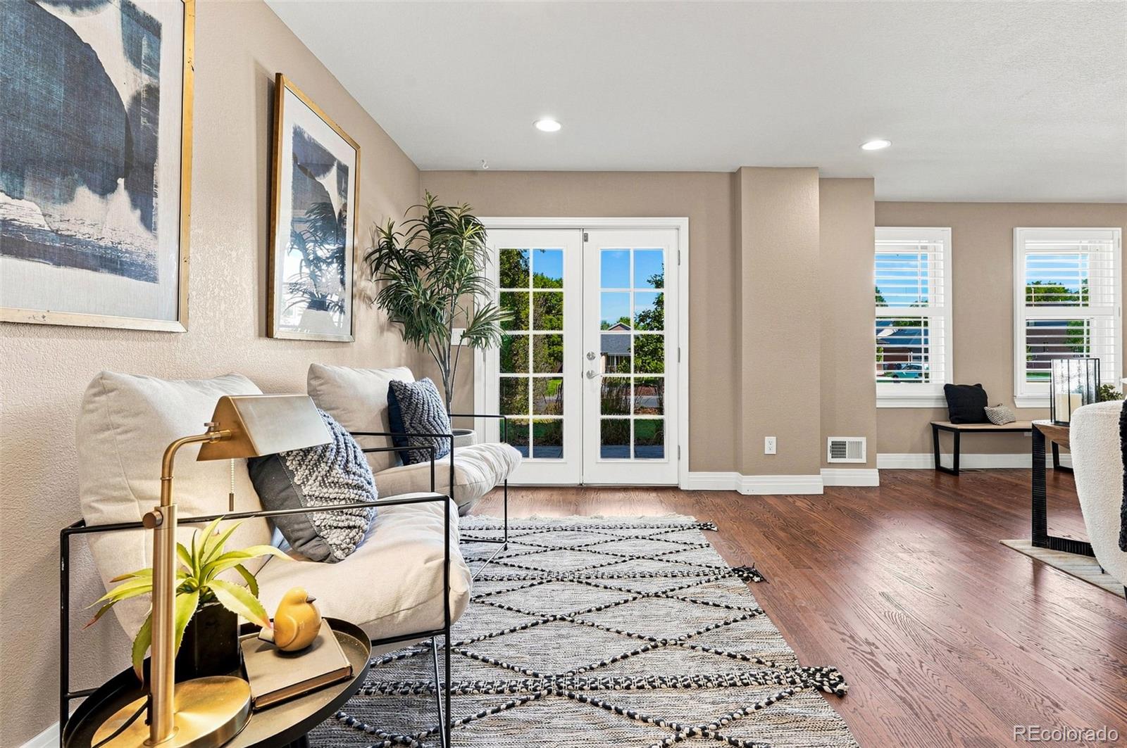 MLS Image #7 for 965  krameria street,denver, Colorado