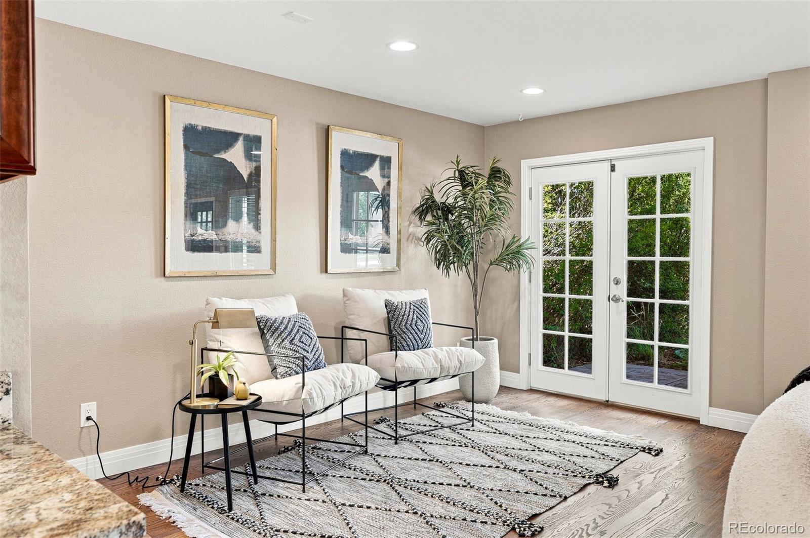 MLS Image #8 for 965  krameria street,denver, Colorado