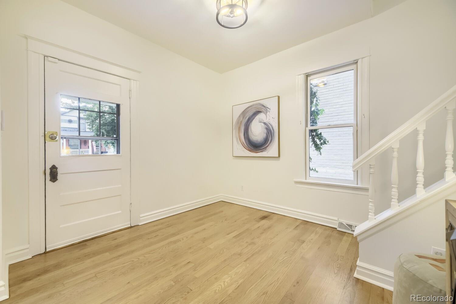 MLS Image #8 for 566 s pennsylvania street,denver, Colorado