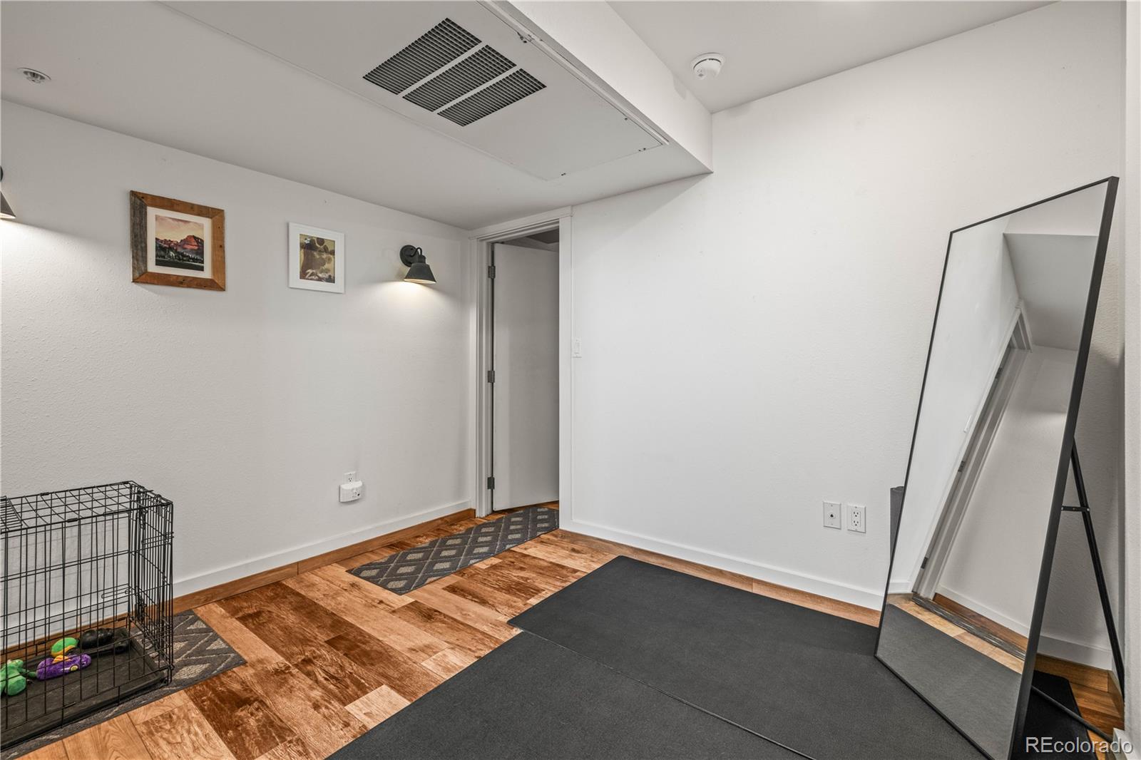 MLS Image #14 for 2837  vallejo street 101,denver, Colorado