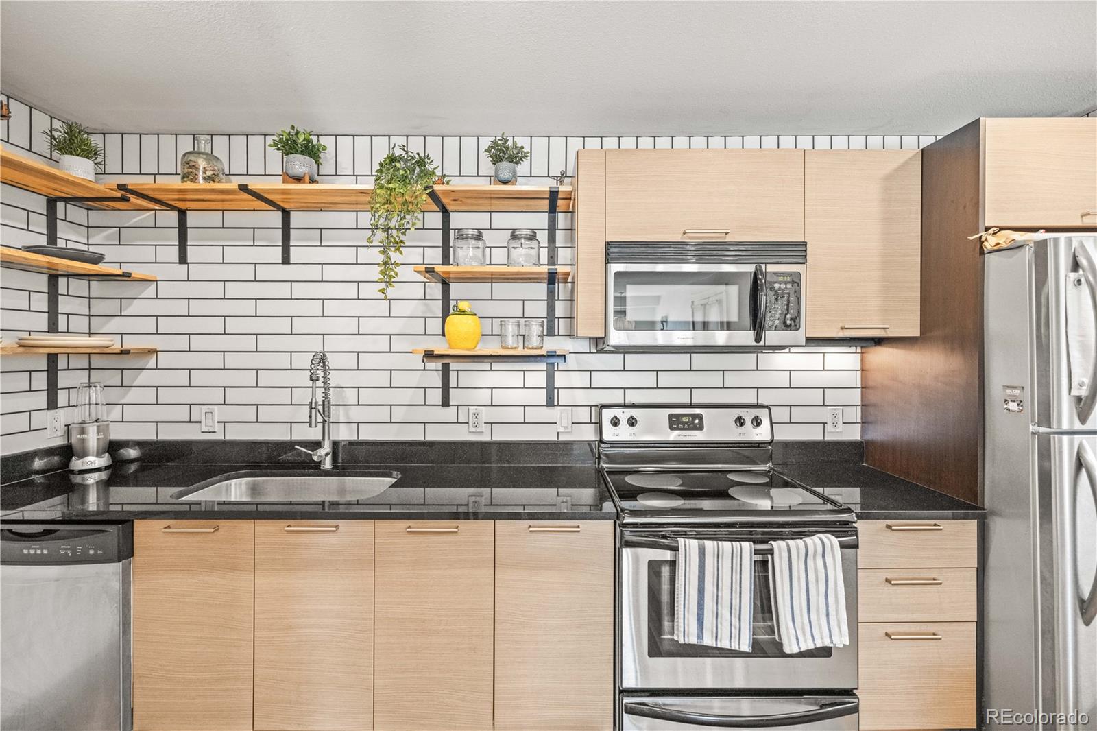 MLS Image #24 for 2837  vallejo street 101,denver, Colorado