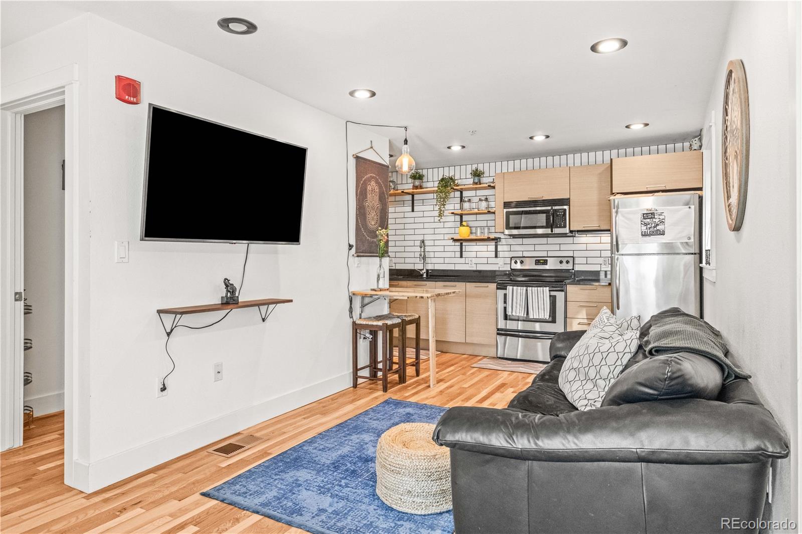 MLS Image #8 for 2837  vallejo street 101,denver, Colorado
