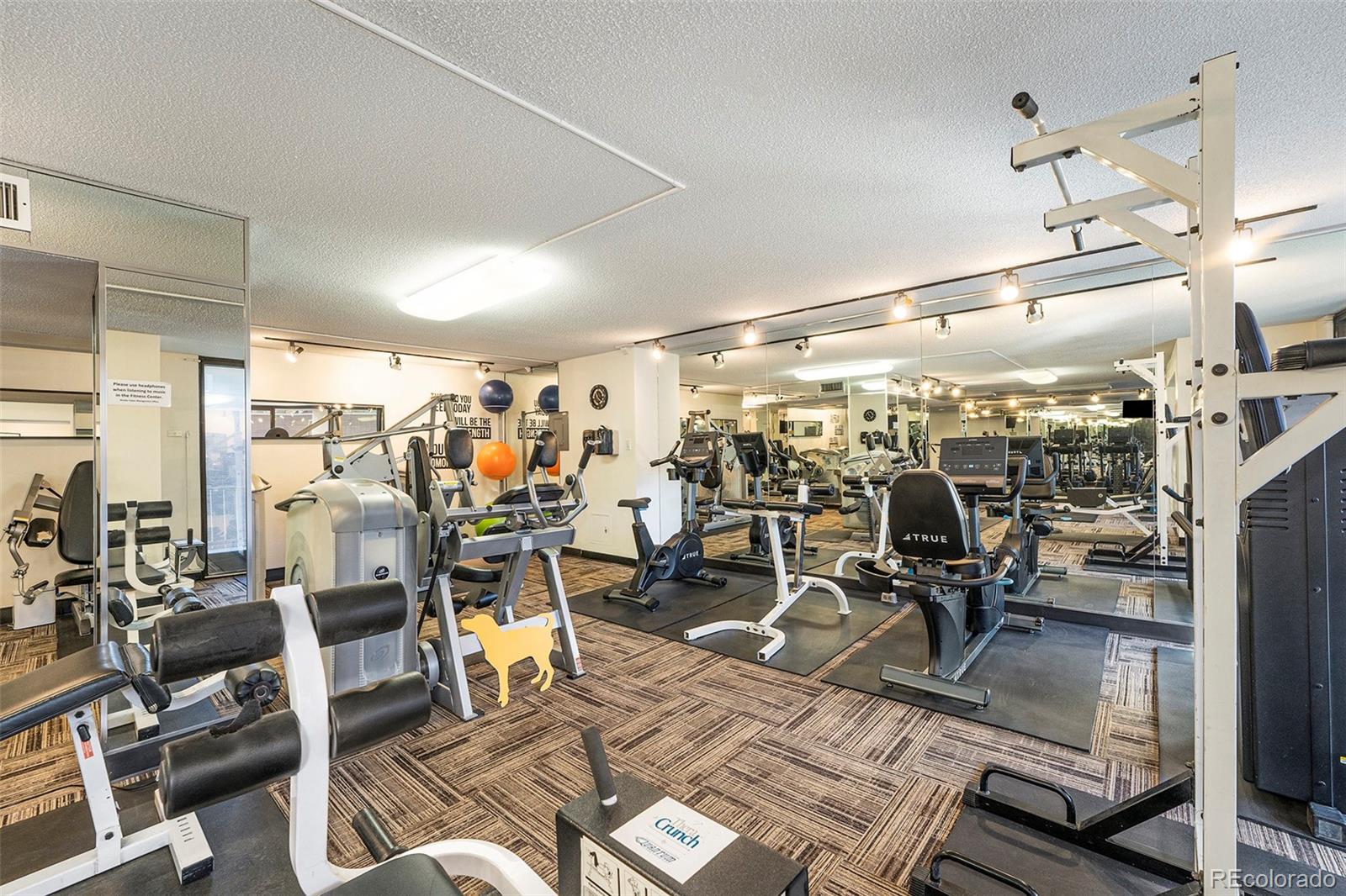 MLS Image #39 for 1020  15th street,denver, Colorado