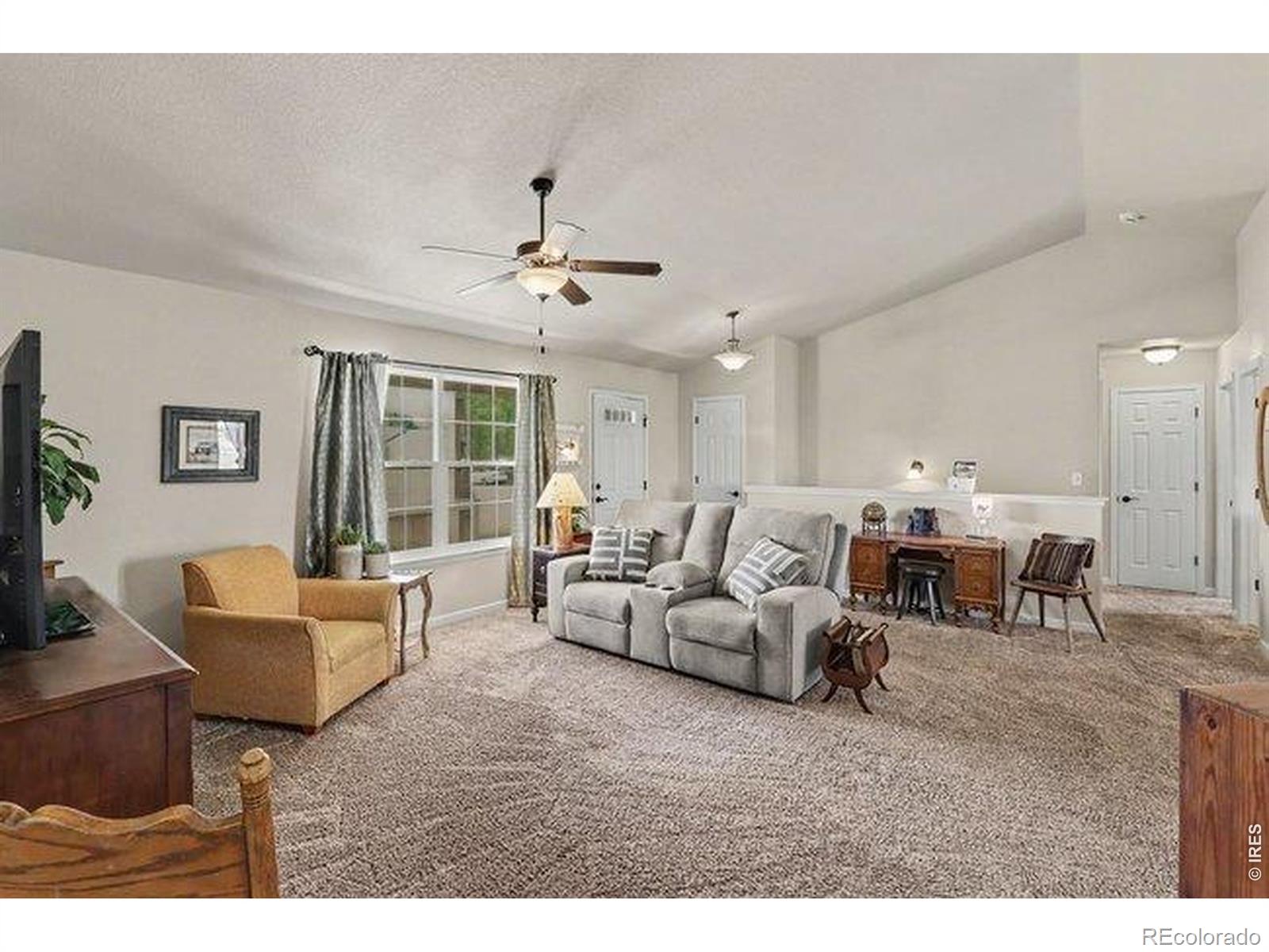 MLS Image #4 for 4400  paintbrush drive,evans, Colorado