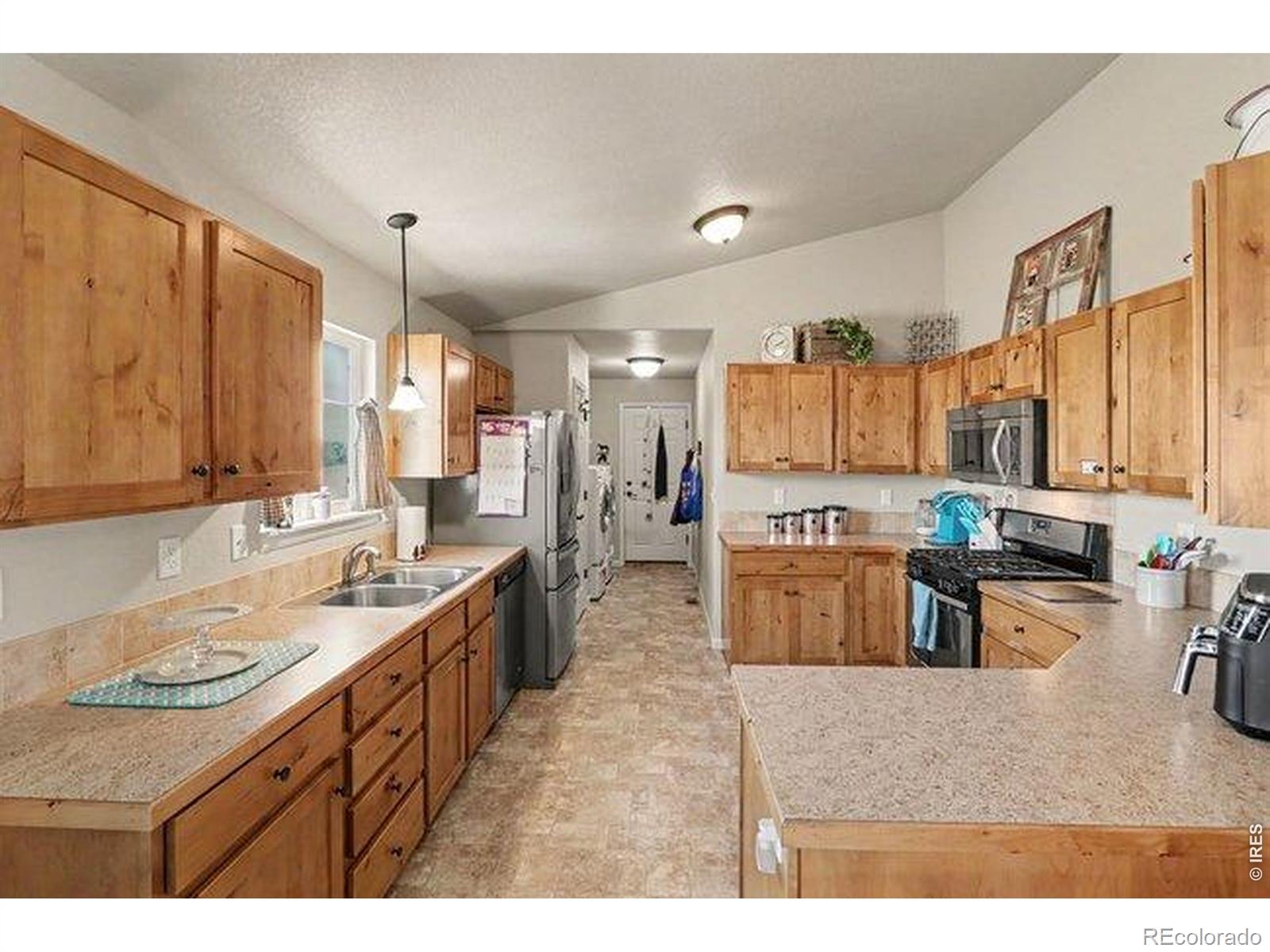 MLS Image #7 for 4400  paintbrush drive,evans, Colorado