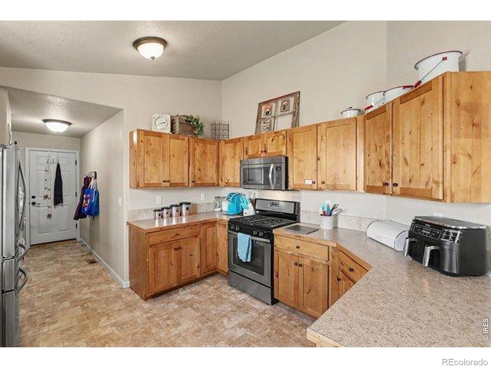 MLS Image #8 for 4400  paintbrush drive,evans, Colorado