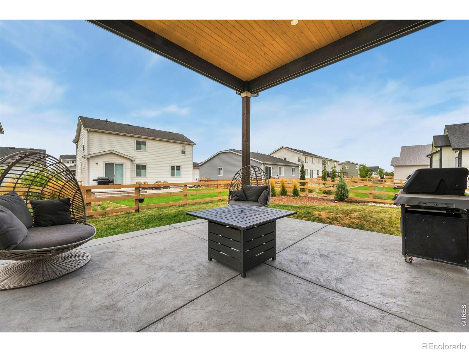 MLS Image #37 for 870  loess lane,windsor, Colorado