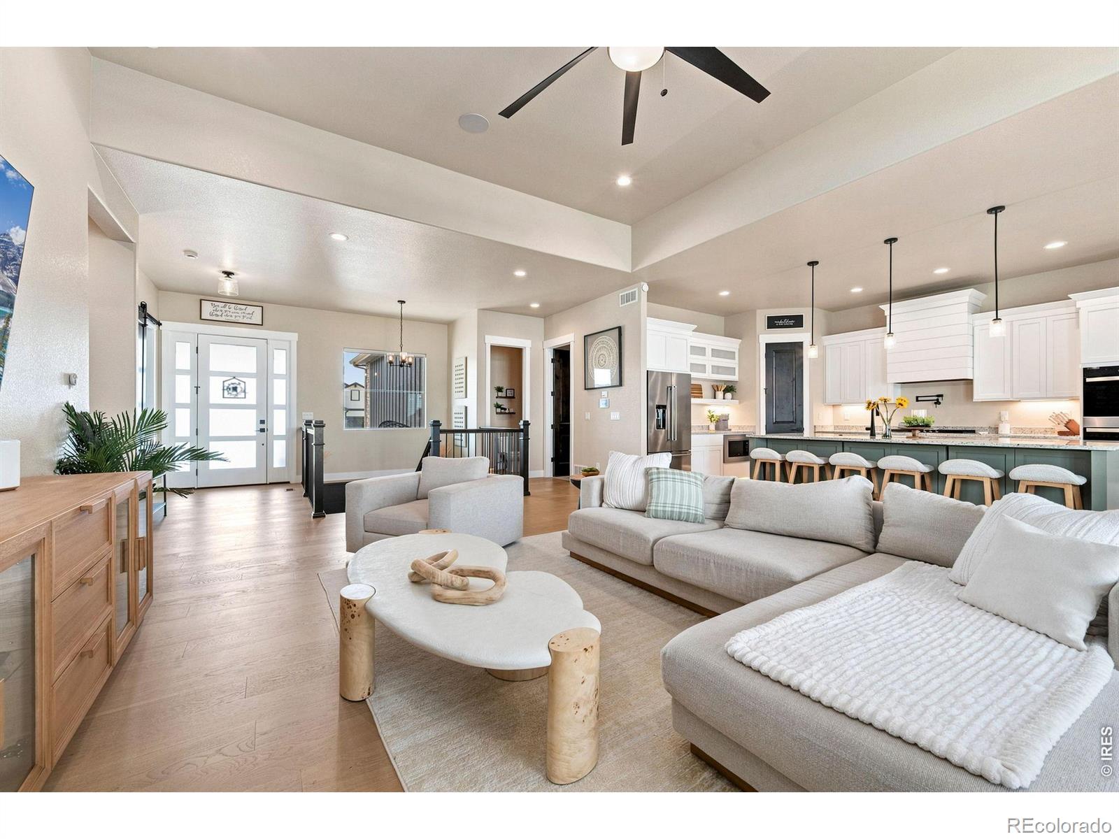 MLS Image #6 for 870  loess lane,windsor, Colorado