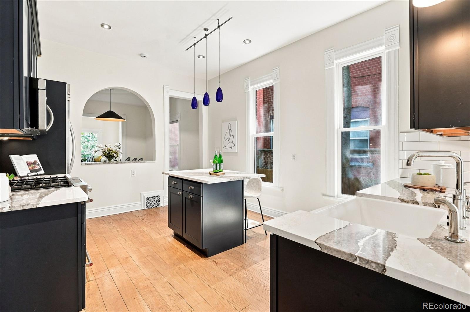 MLS Image #17 for 2045 n emerson street,denver, Colorado