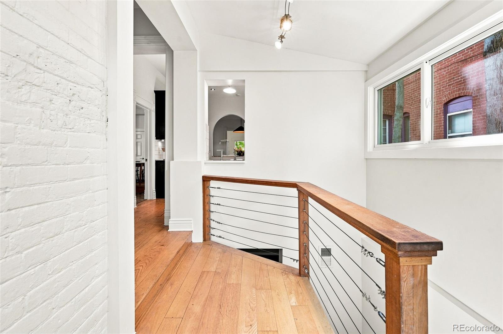 MLS Image #33 for 2045 n emerson street,denver, Colorado