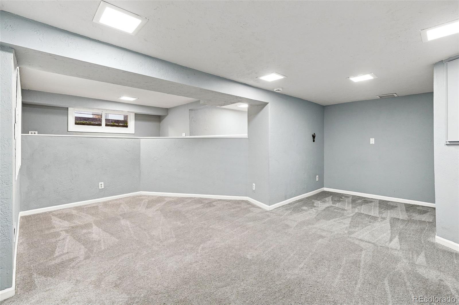 MLS Image #39 for 2045 n emerson street,denver, Colorado