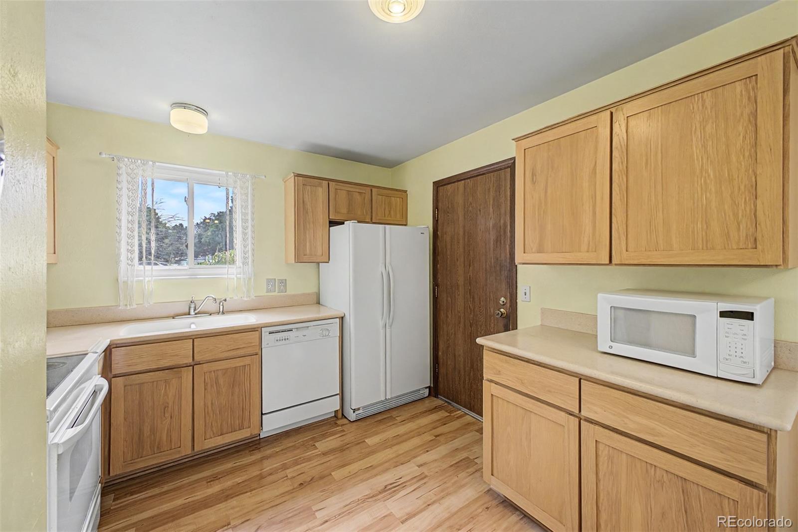 MLS Image #9 for 16425 e radcliff place,aurora, Colorado