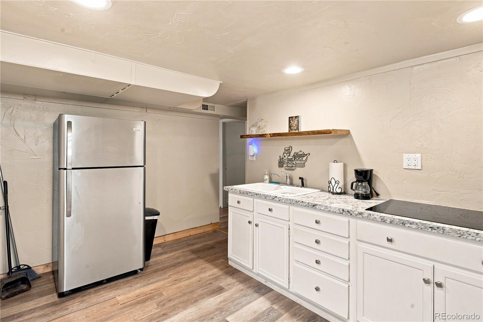 MLS Image #12 for 2107  wyoming avenue,pueblo, Colorado
