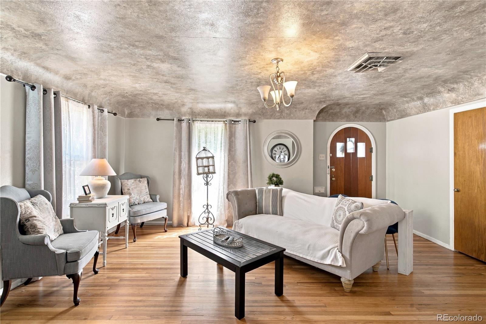 MLS Image #4 for 2107  wyoming avenue,pueblo, Colorado