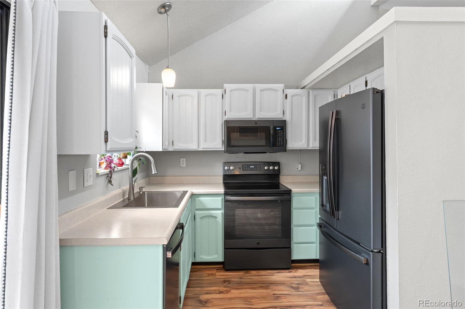MLS Image #12 for 1411  territory trail,colorado springs, Colorado