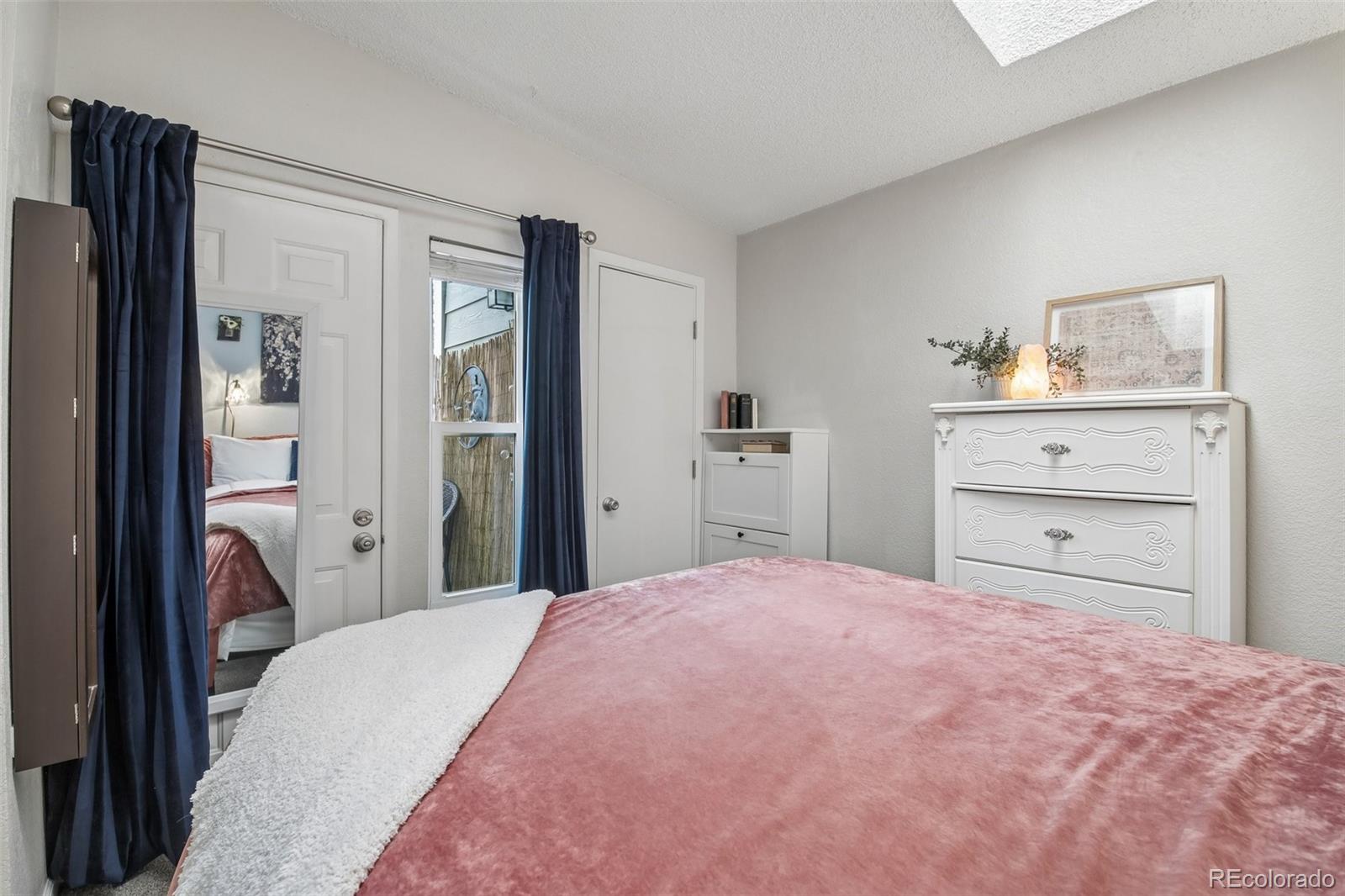 MLS Image #9 for 982 s dearborn way,aurora, Colorado