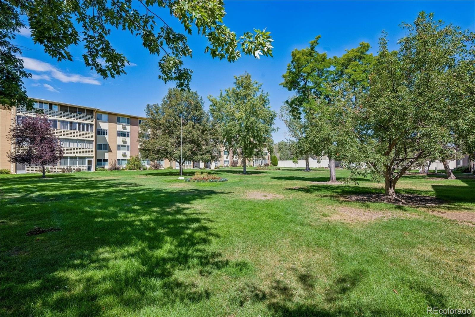 MLS Image #20 for 605 s alton way 12a,denver, Colorado