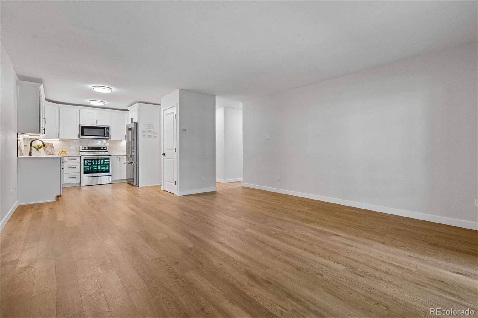 MLS Image #9 for 605 s alton way 12a,denver, Colorado
