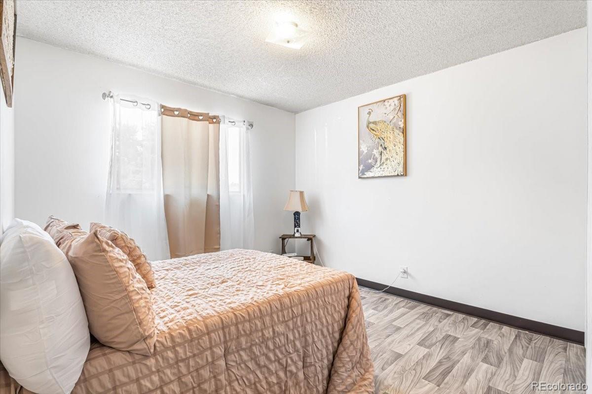 MLS Image #13 for 5530  crystal way,denver, Colorado