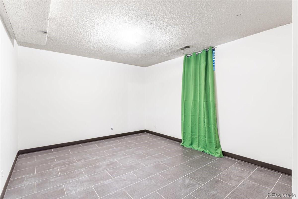 MLS Image #22 for 5530  crystal way,denver, Colorado