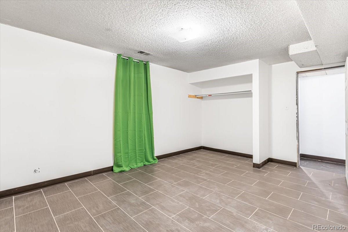 MLS Image #23 for 5530  crystal way,denver, Colorado