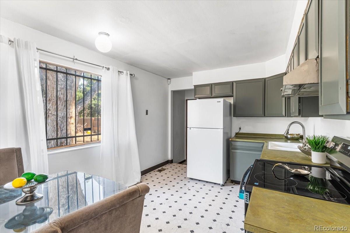 MLS Image #6 for 5530  crystal way,denver, Colorado