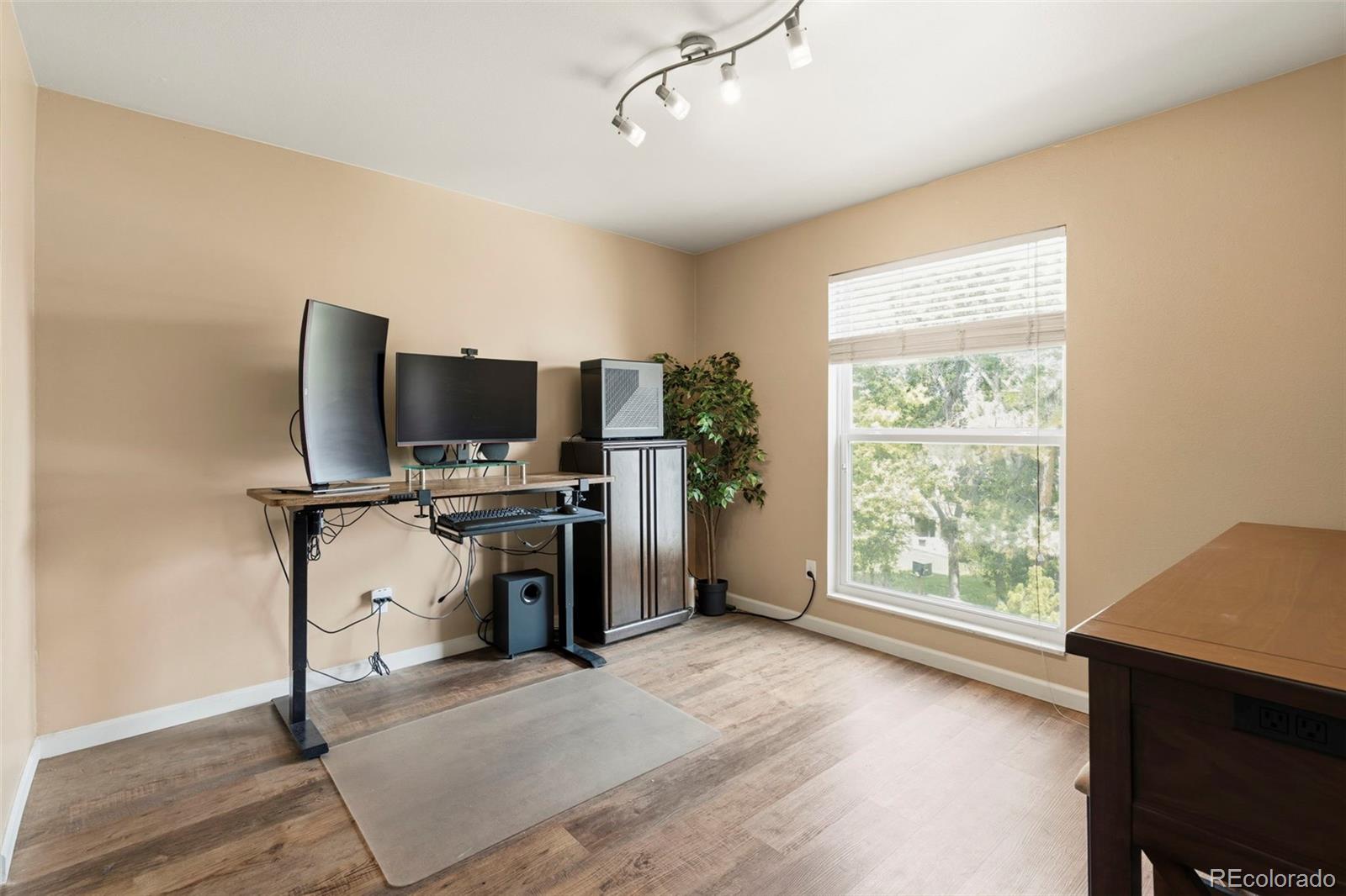 MLS Image #12 for 7265 s xenia circle,centennial, Colorado