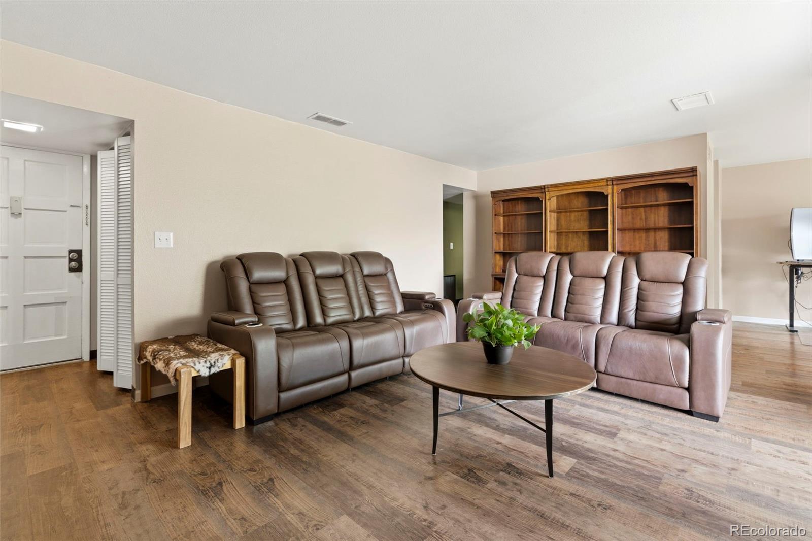 MLS Image #14 for 7265 s xenia circle,centennial, Colorado
