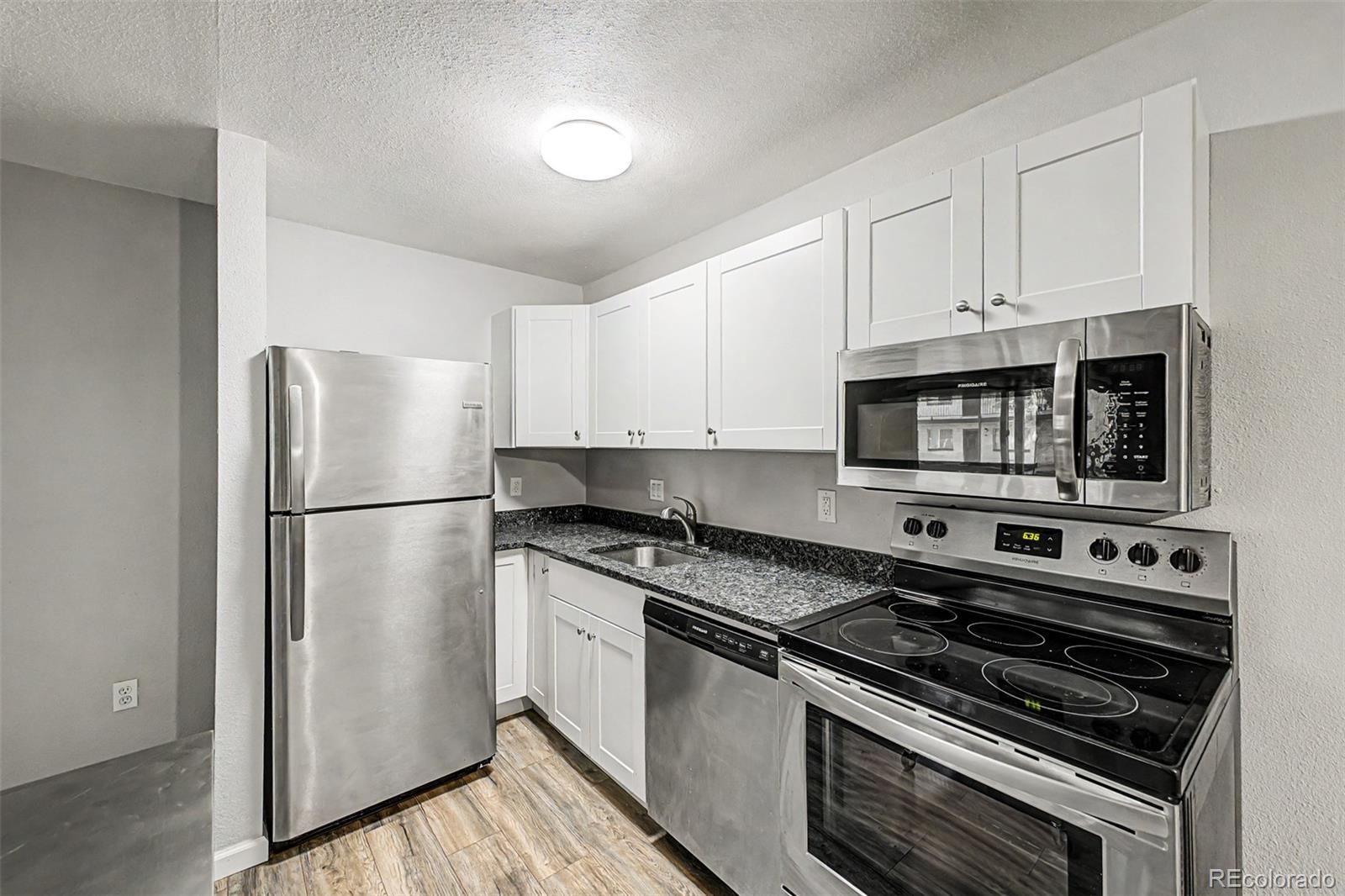 MLS Image #12 for 5995 e iliff avenue,denver, Colorado