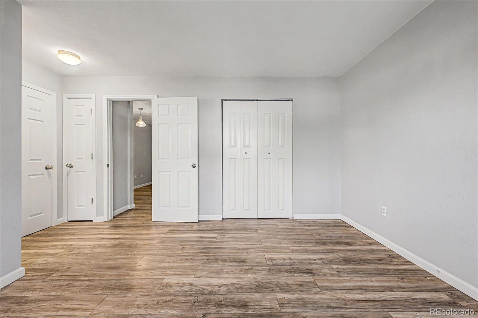 MLS Image #17 for 5995 e iliff avenue,denver, Colorado