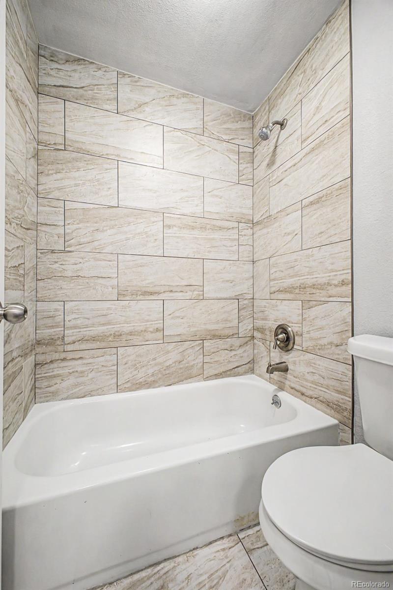 MLS Image #20 for 5995 e iliff avenue,denver, Colorado