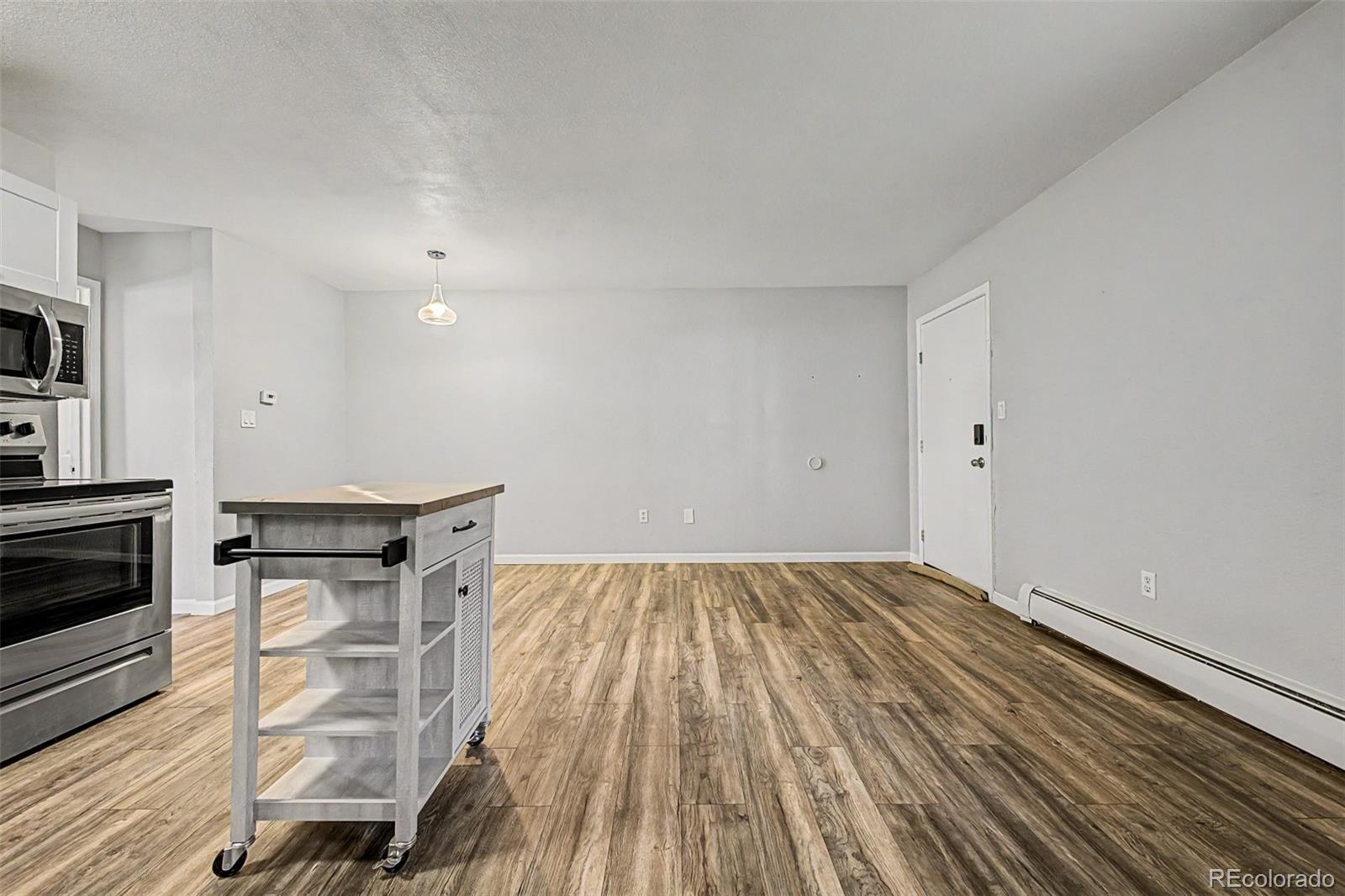 MLS Image #7 for 5995 e iliff avenue,denver, Colorado