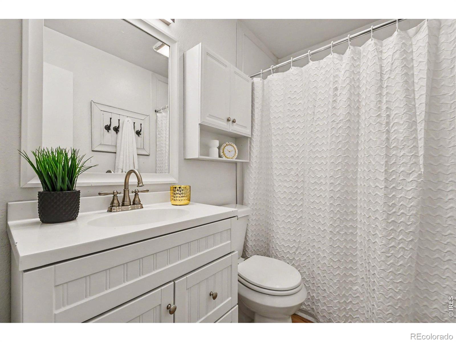 MLS Image #10 for 767  19th street,loveland, Colorado