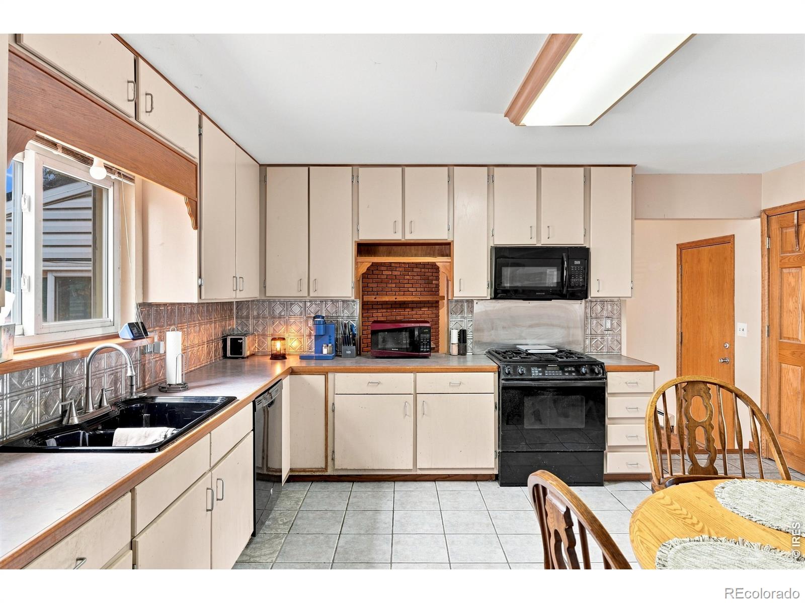 MLS Image #23 for 6605 s shields street,fort collins, Colorado