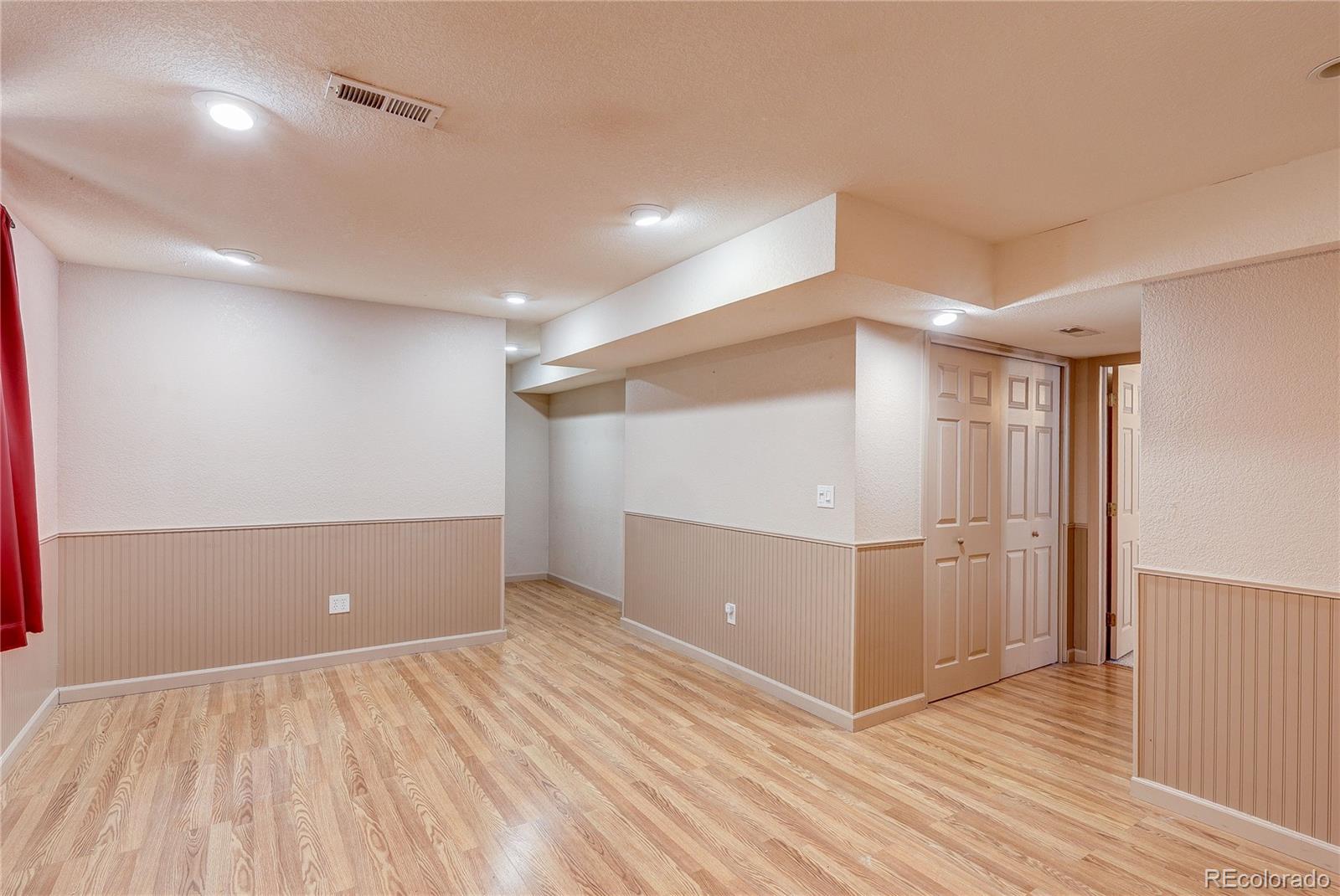 MLS Image #32 for 1994  asoka street,strasburg, Colorado