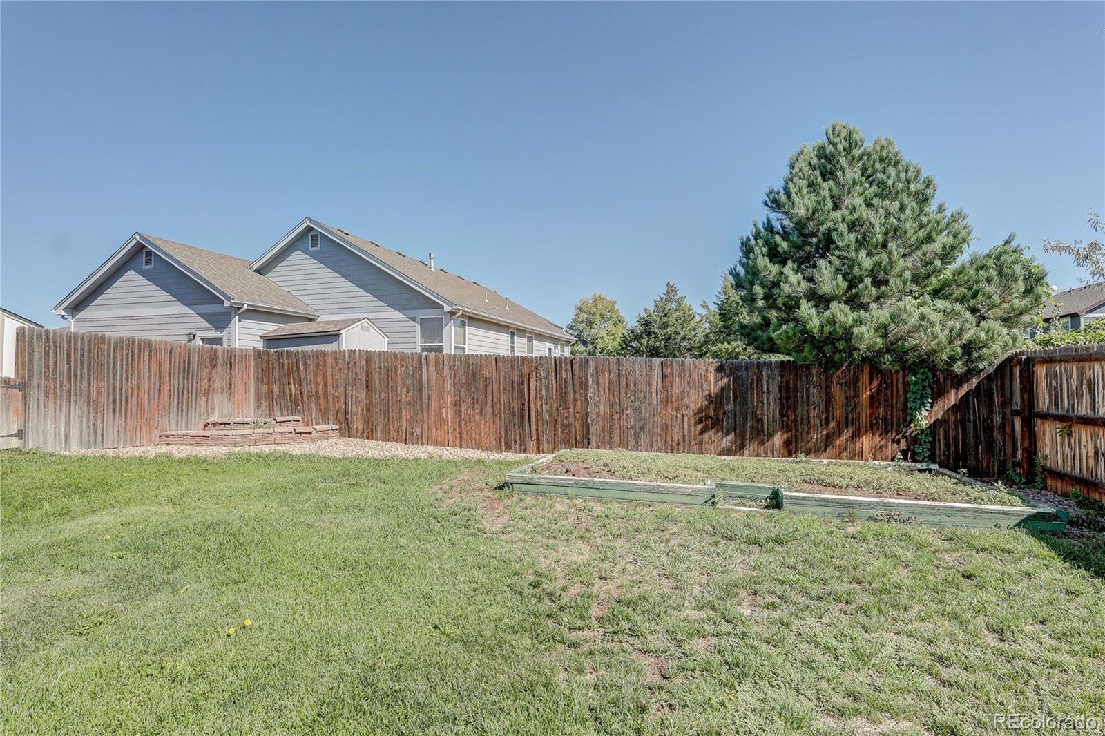 MLS Image #39 for 1994  asoka street,strasburg, Colorado