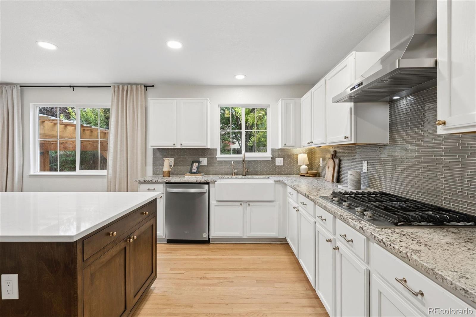 MLS Image #10 for 5365  oak court,arvada, Colorado